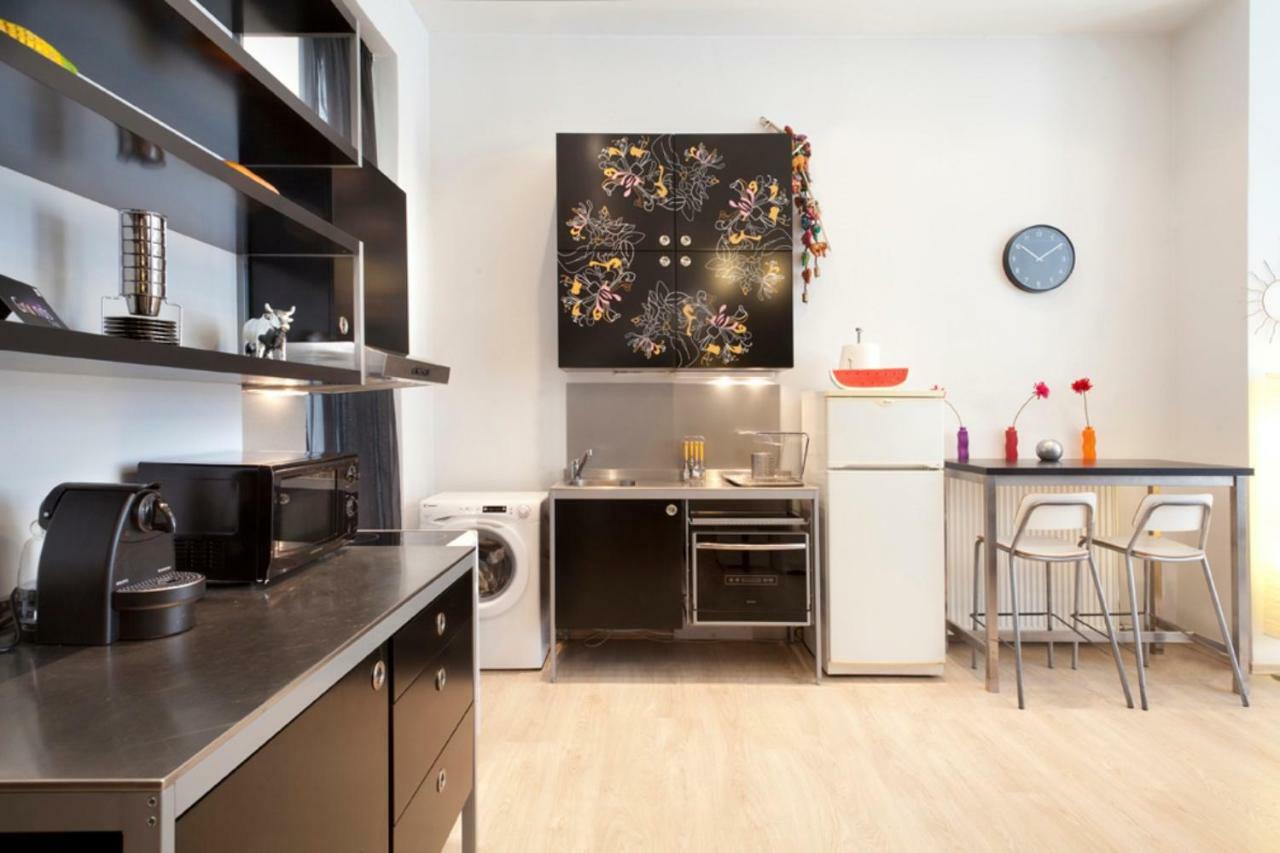 Deluxe Central Loft Near Acropolis Athena Bagian luar foto